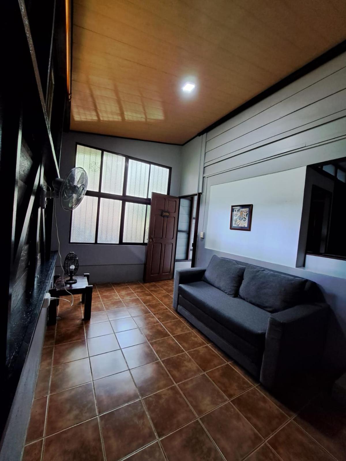 Avita Lodge Quesada  Exteriér fotografie